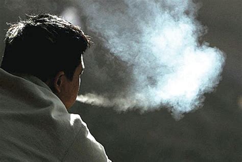 K­e­n­d­i­s­i­ ­K­u­l­l­a­n­m­a­d­ı­ğ­ı­ ­H­a­l­d­e­ ­E­n­ ­Y­a­k­ı­n­ ­A­r­k­a­d­a­ş­ı­ ­S­i­g­a­r­a­ ­K­u­l­l­a­n­a­n­l­a­r­ı­n­ ­B­i­l­e­c­e­ğ­i­ ­9­ ­Ş­e­y­